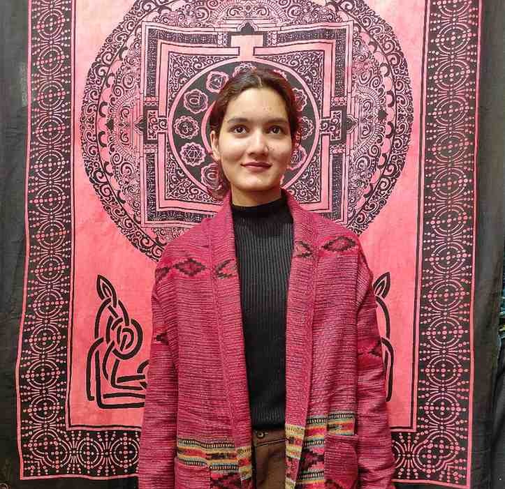 Woolen Shrug — Himalayan warmth sustainably crafted